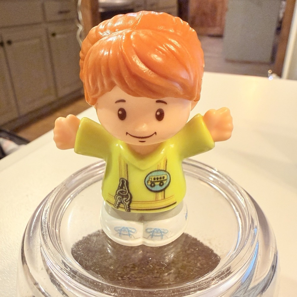 Fisher-Price Little People Figure Kids OS Green‎ Good Orange Hair Girl